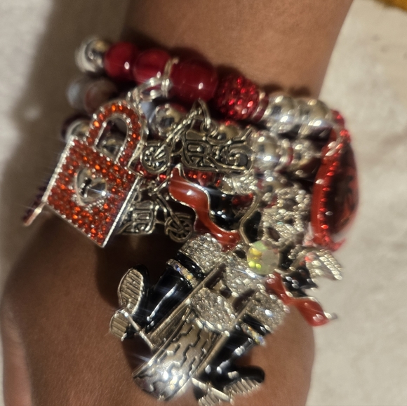 4 stack bracelets - Picture 10 of 15